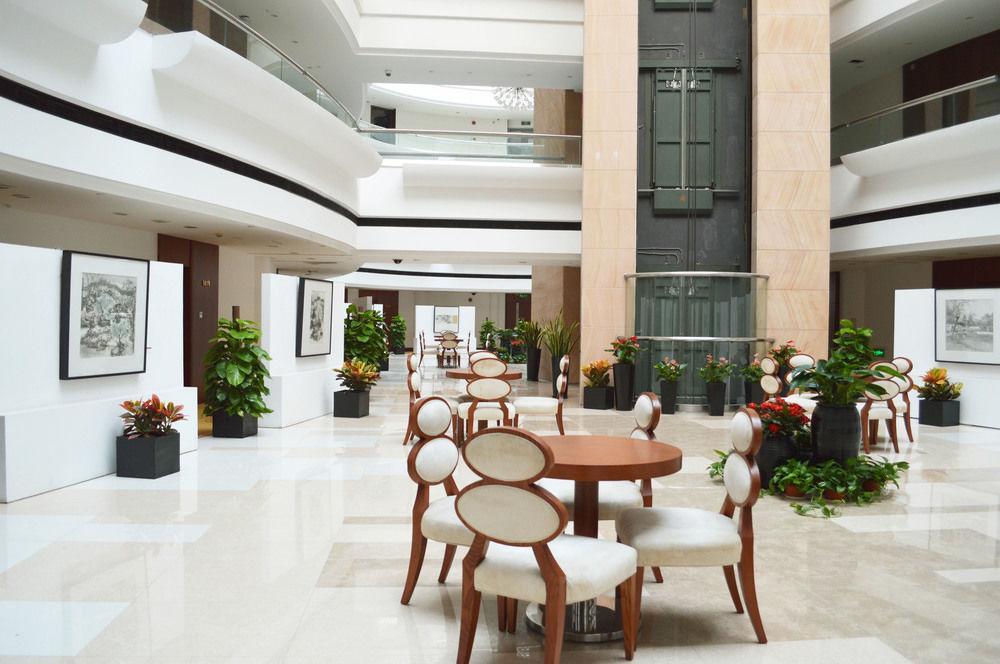 Noble Center Hotel Shanghai Exteriör bild