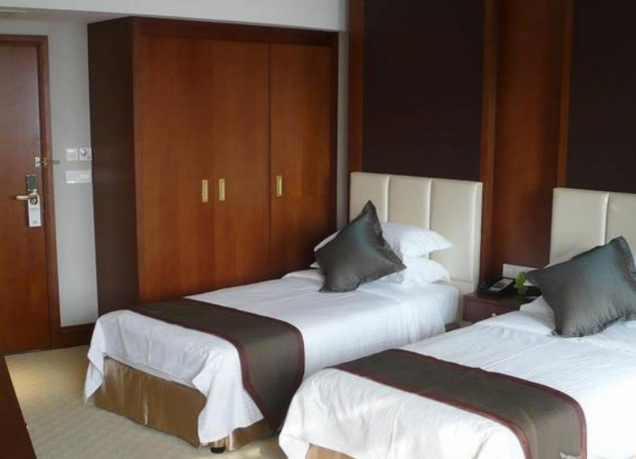 Noble Center Hotel Shanghai Exteriör bild